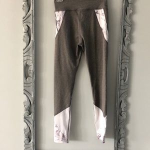 High Rise-Leggings! Never worn